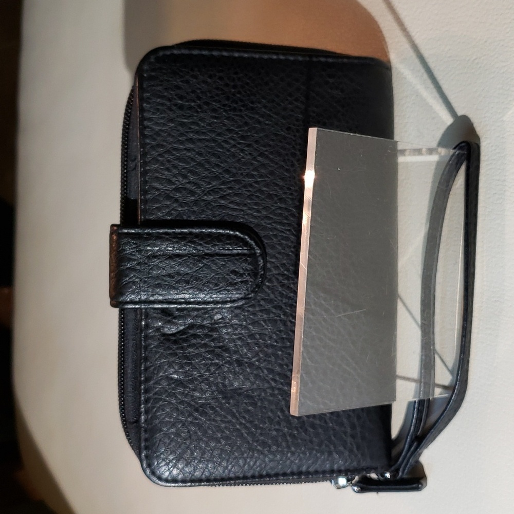 Safe Keeper clutch/wristlet